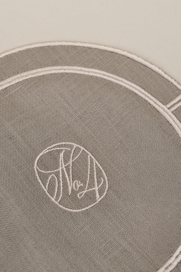 BOTÁNICA LINEN SET ETOUPE